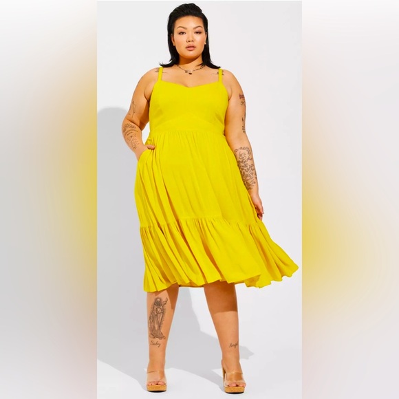 torrid Dresses & Skirts - Torrid Rayon Slub Tiered Midi Dress NWT